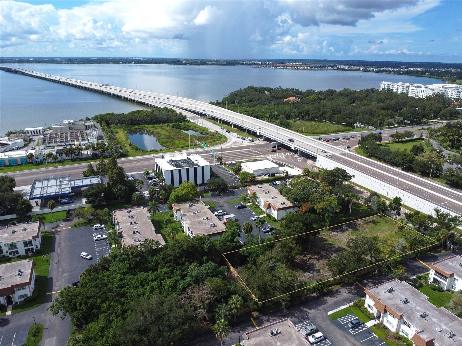 000 N MCMULLEN BOOTH RD, Clearwater, FL 33759