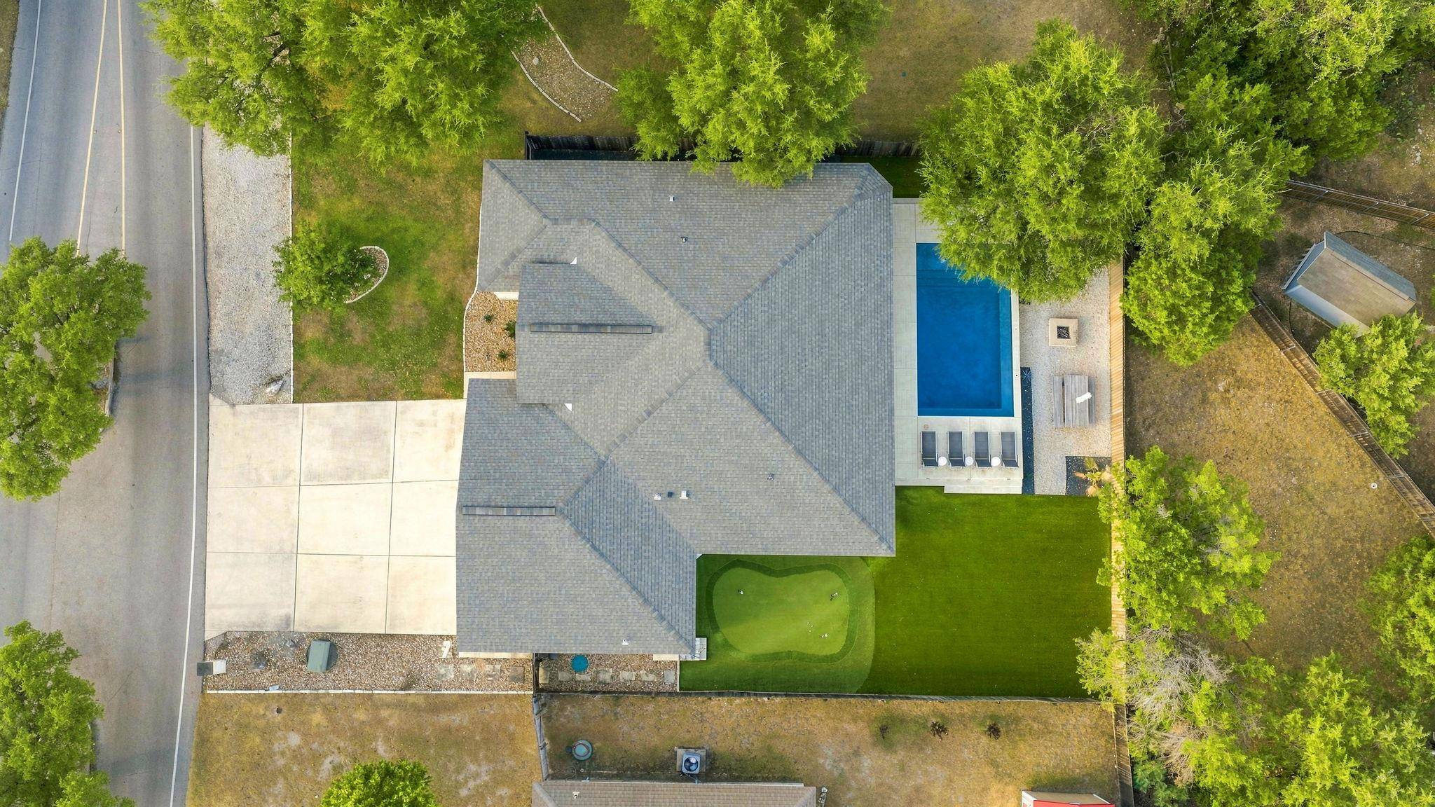 2111 American DR, Lago Vista, TX 78645