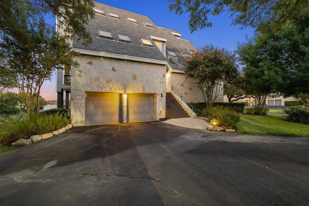 903 Cat Hollow Club DR #A-1, Spicewood, TX 78669