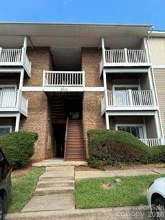 9547 University Terrace DR #E, Charlotte, NC 28262