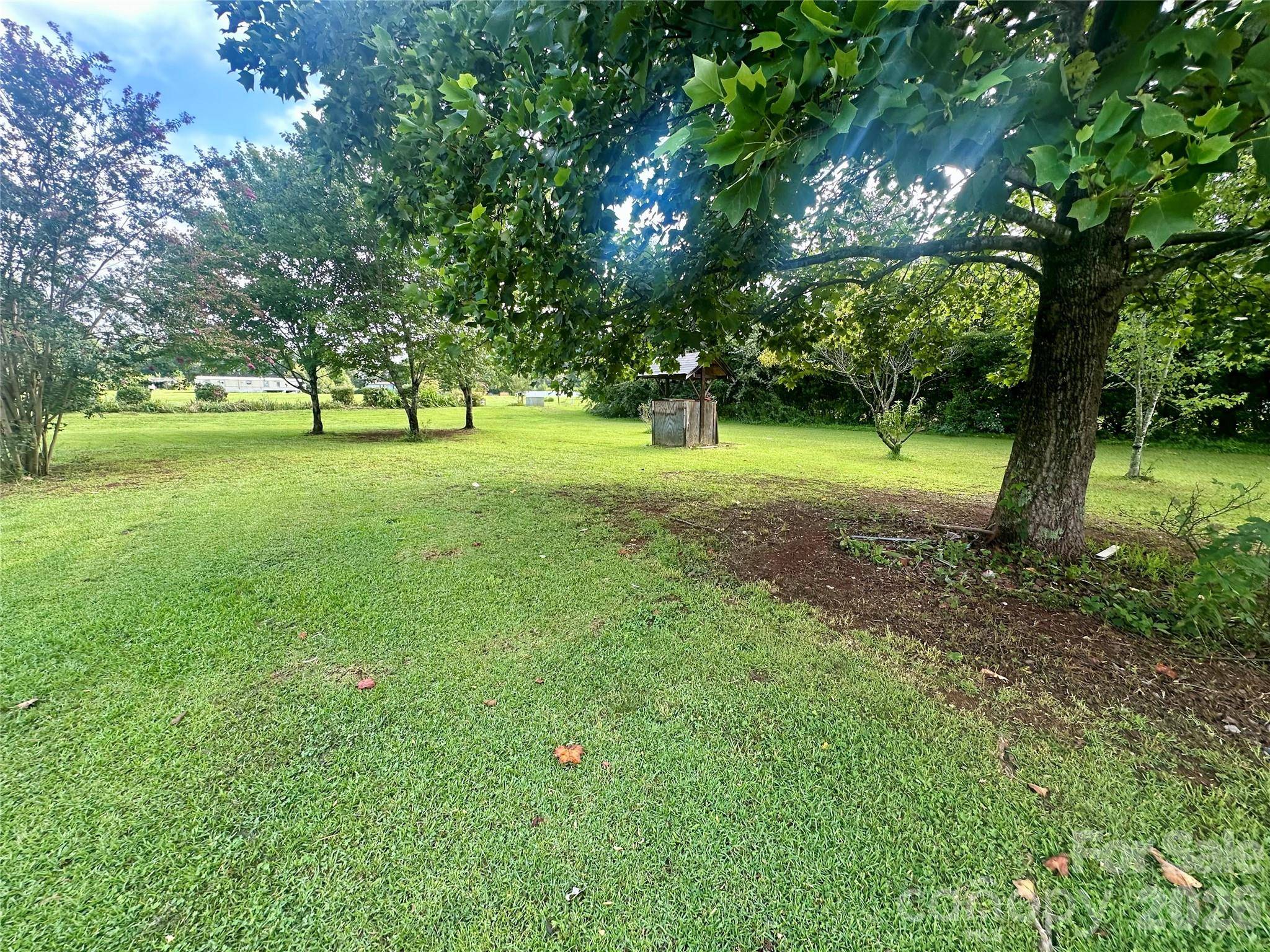 226 Flat Rock DR, Lincolnton, NC 28092