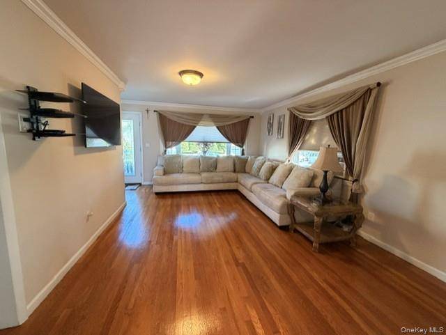 12 June ST, Yonkers, NY 10710