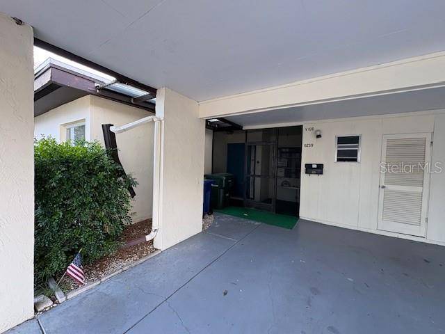 6259 GREEN VIEW CIR #108, Sarasota, FL 34231