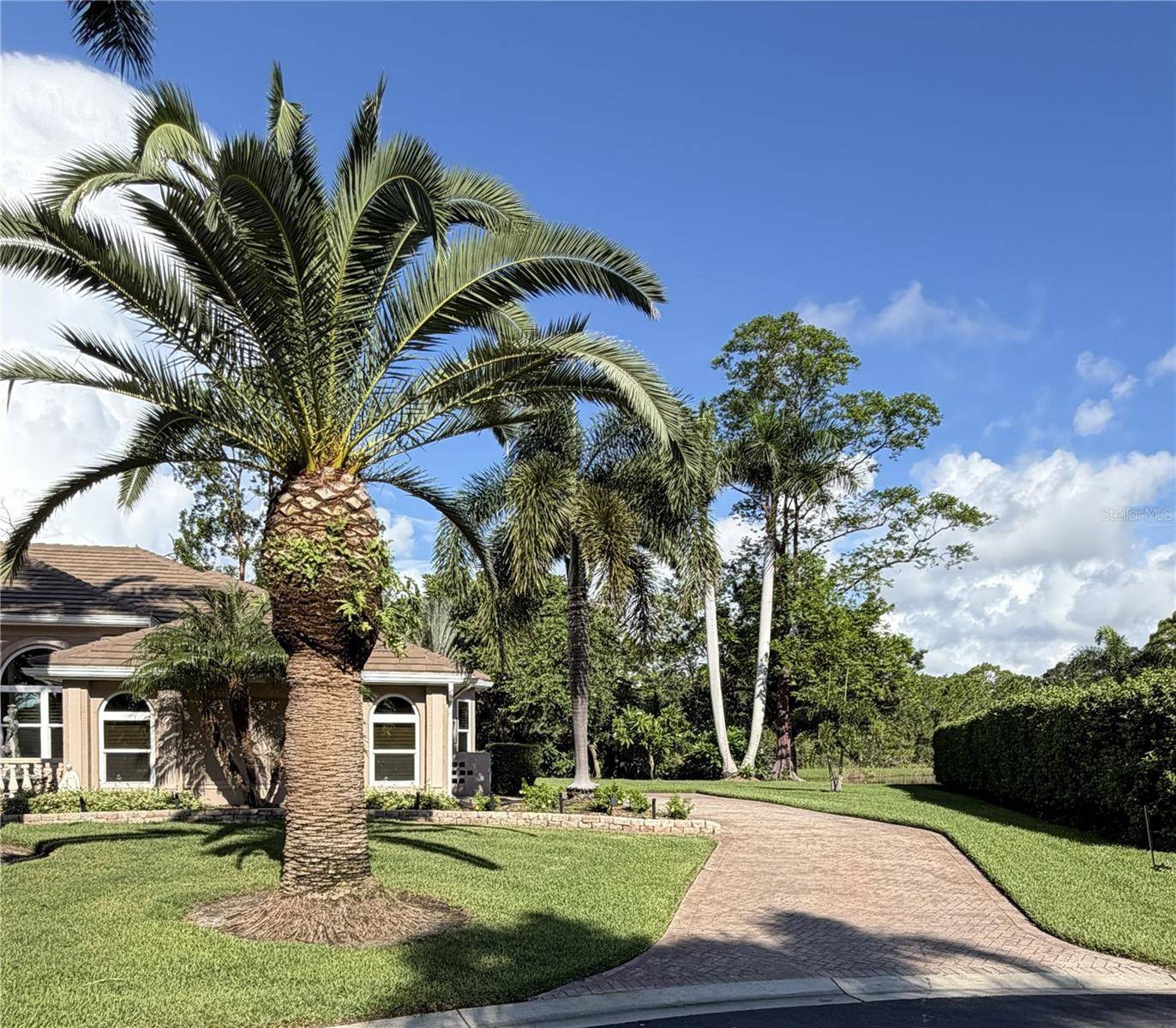 8866 BLOOMFIELD BLVD, Sarasota, FL 34238
