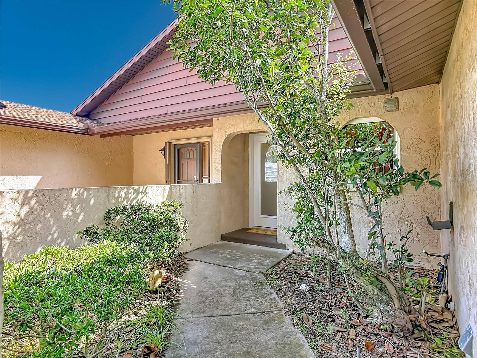 217 SHANGRI LA CIR, Edgewater, FL 32132