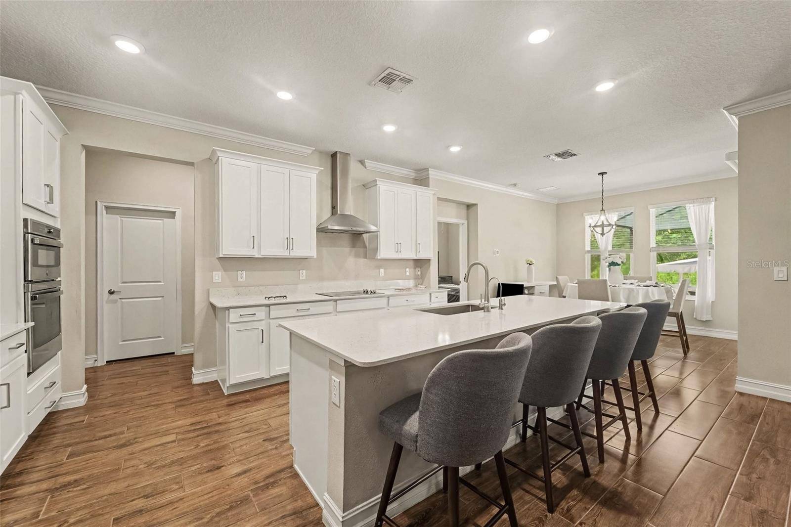 21590 VIOLET PERIWINKLE DR, Land O Lakes, FL 34637