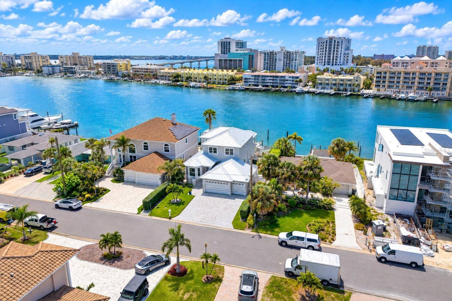 141 BAYSIDE DR, Clearwater, FL 33767