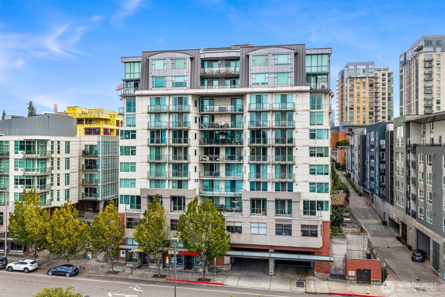 1100 106th AVE NE #203, Bellevue, WA 98004