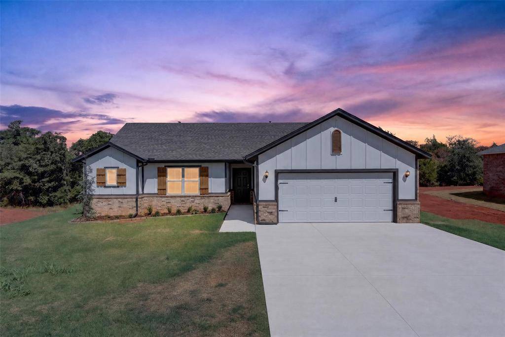 524 Stella TRL, Guthrie, OK 73044