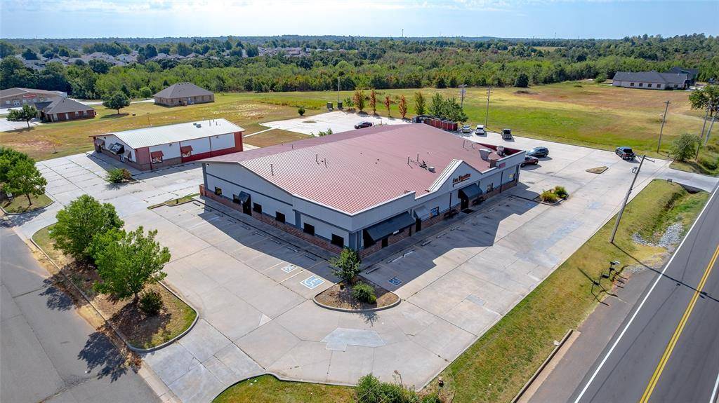 1960 Harper ST, Choctaw, OK 73020