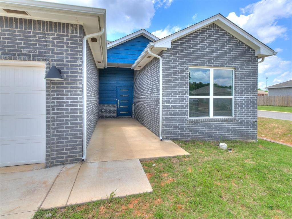 517 Remington AVE, Jones, OK 73049