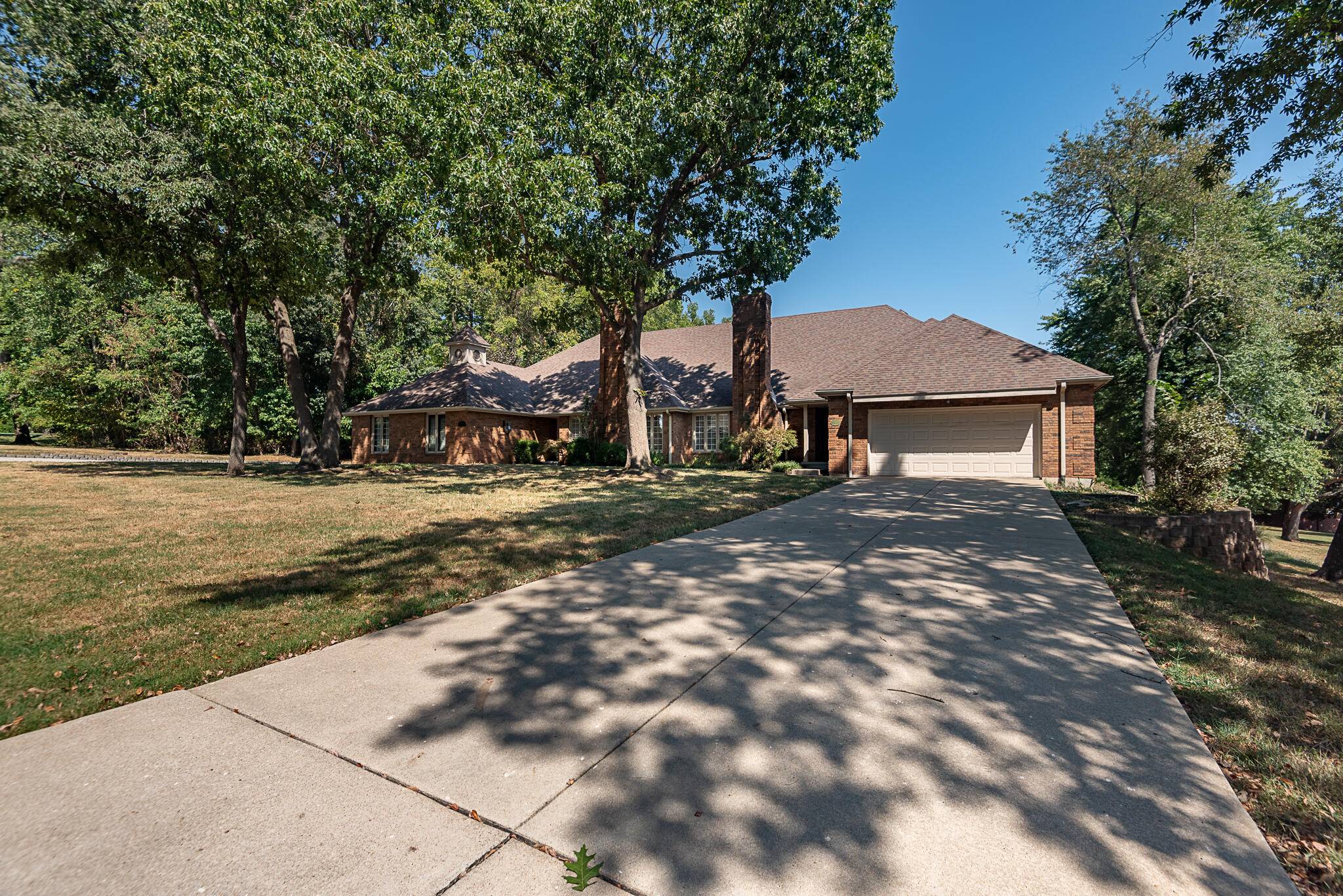 759 S Augusta DR, Springfield, MO 65809