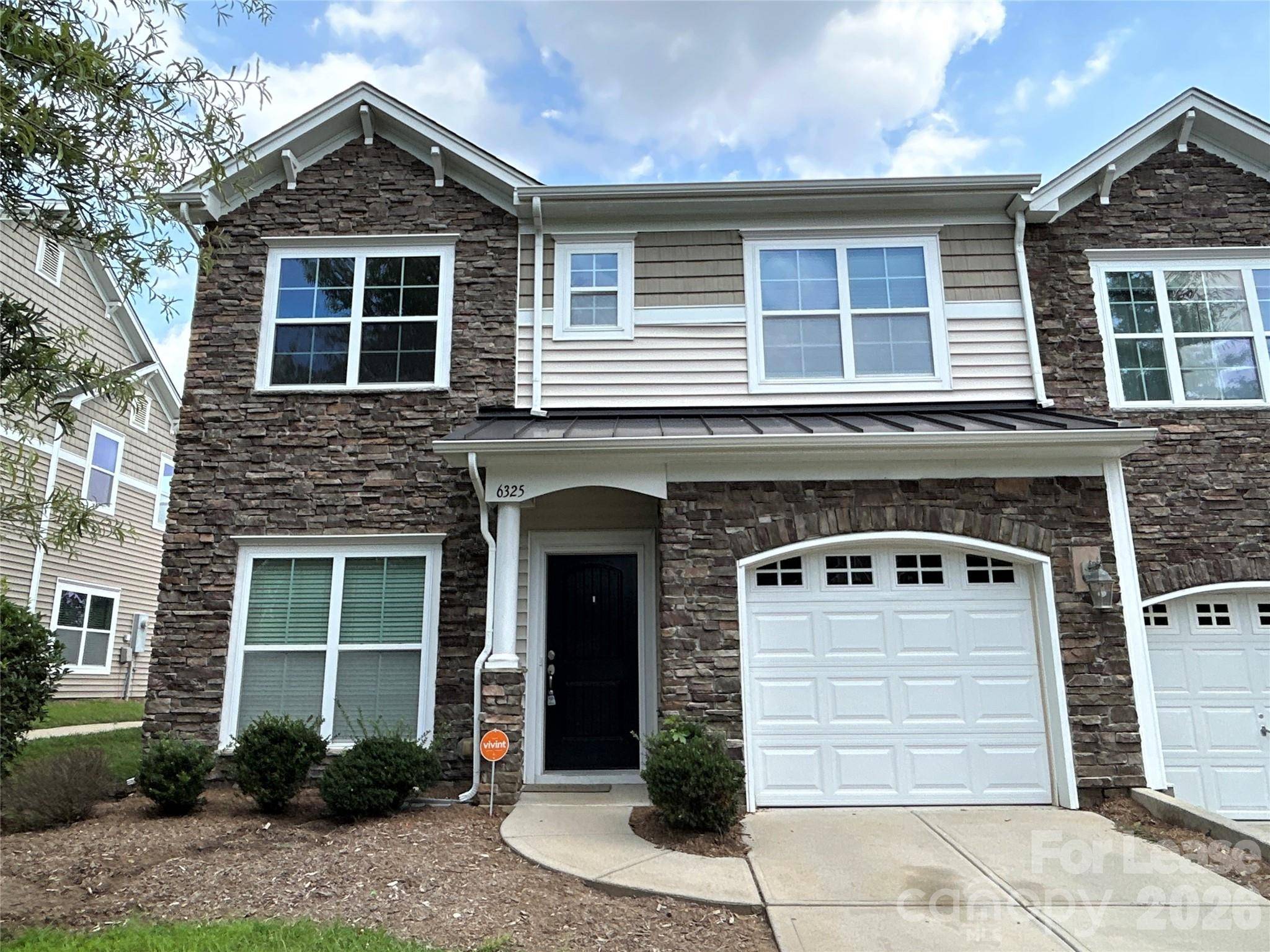6325 Cory Bret LN, Charlotte, NC 28278
