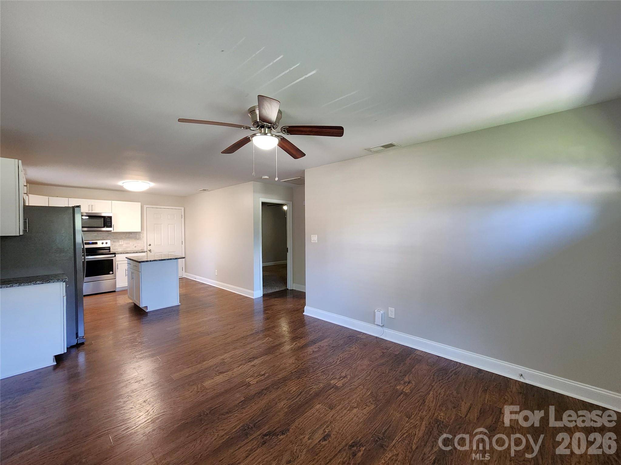 162 Cabarrus AVE, Concord, NC 28025