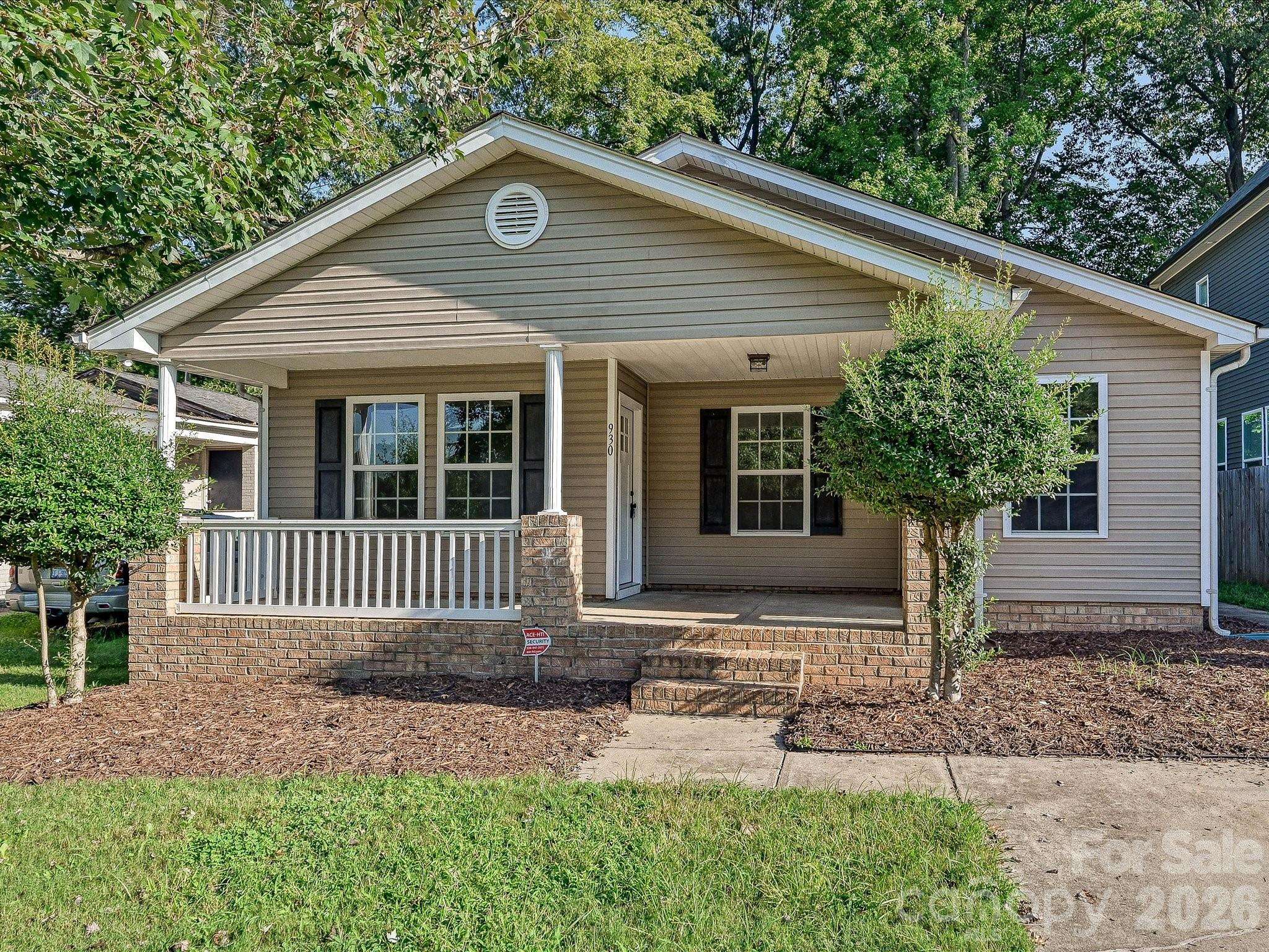 930 Wainwright AVE, Charlotte, NC 28206