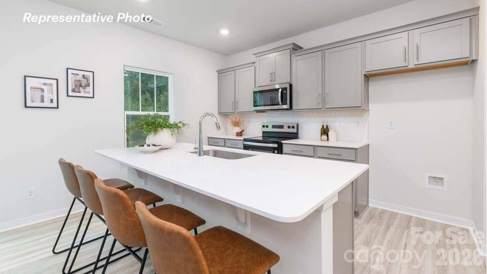 5120 Parker Forest RD, Charlotte, NC 28215