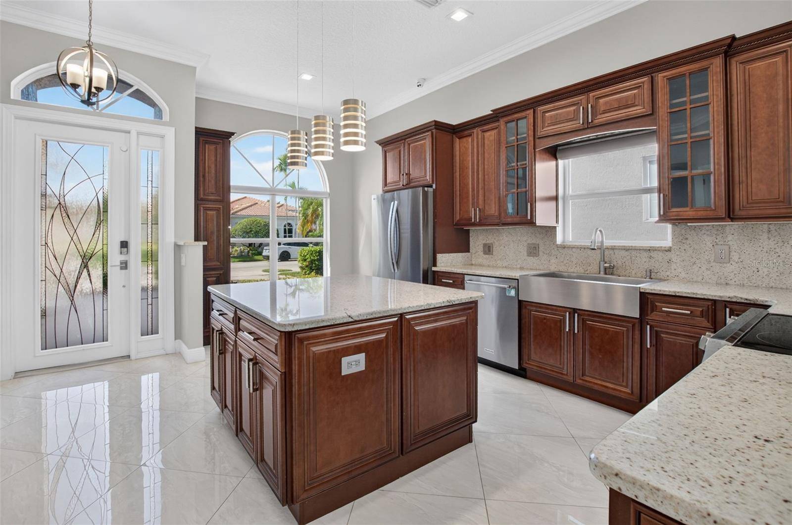 5351 VENTURA DR, Delray Beach, FL 33484
