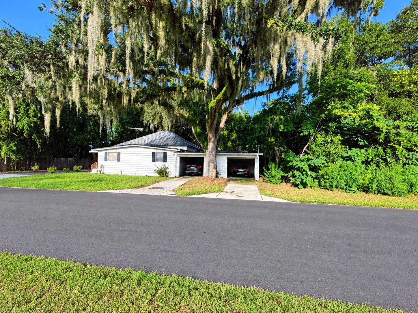 323 S OLD WIRE RD, Wildwood, FL 34785