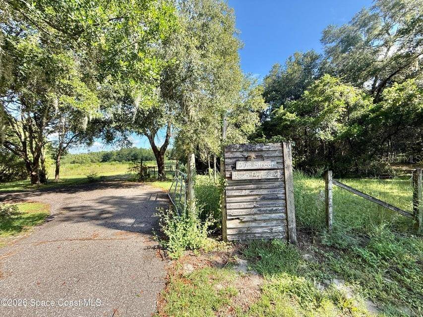 572 N PINE ST, Pierson, FL 32180