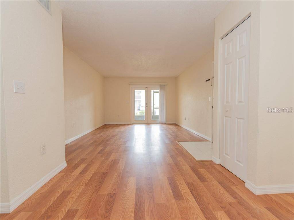 934 LAKE DESTINY RD #D, Altamonte Springs, FL 32714