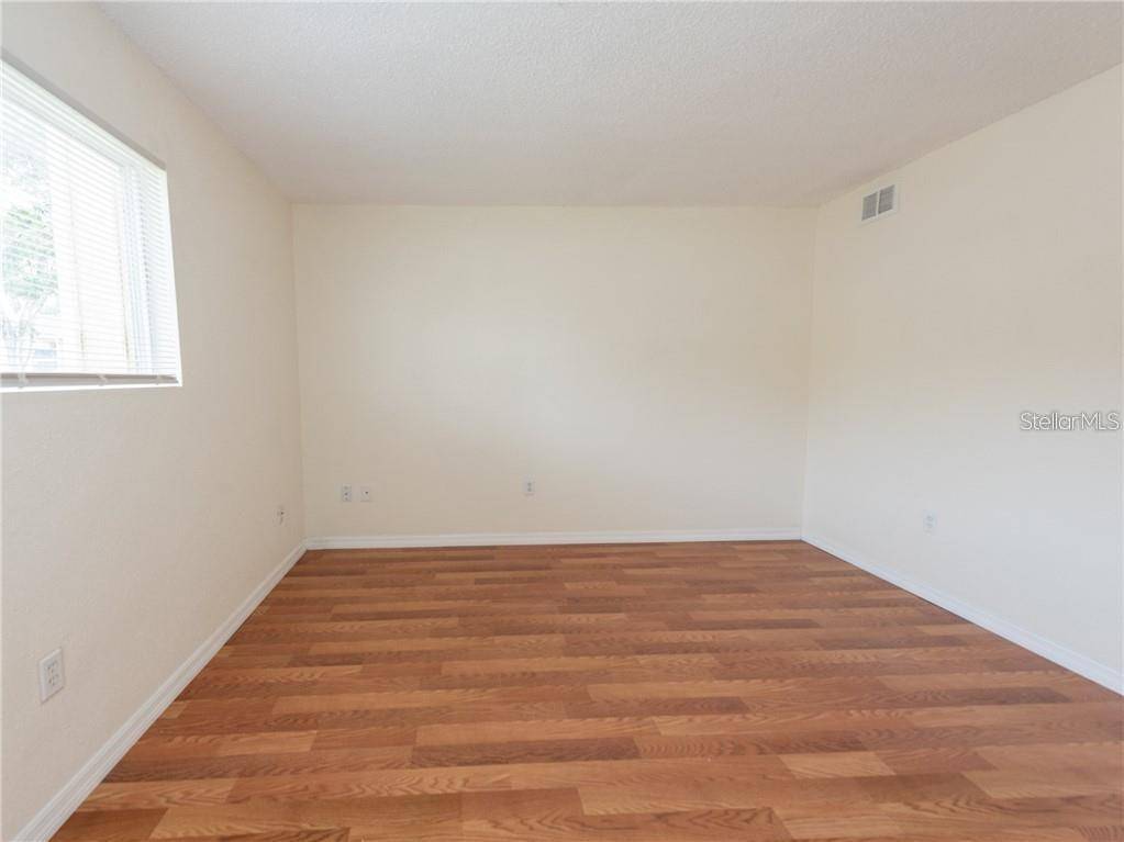 934 LAKE DESTINY RD #D, Altamonte Springs, FL 32714