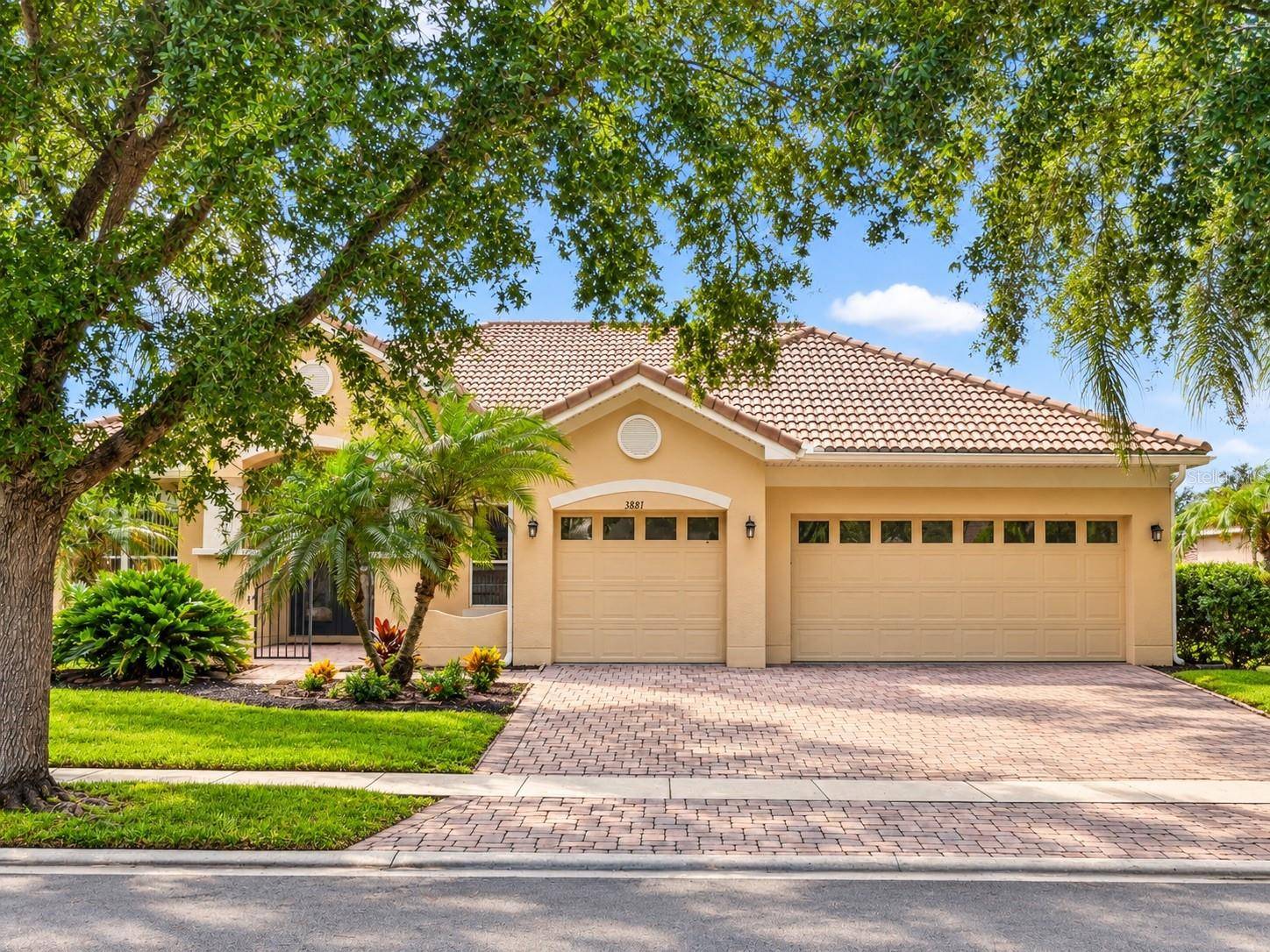 3881 BOWFIN TRL, Kissimmee, FL 34746