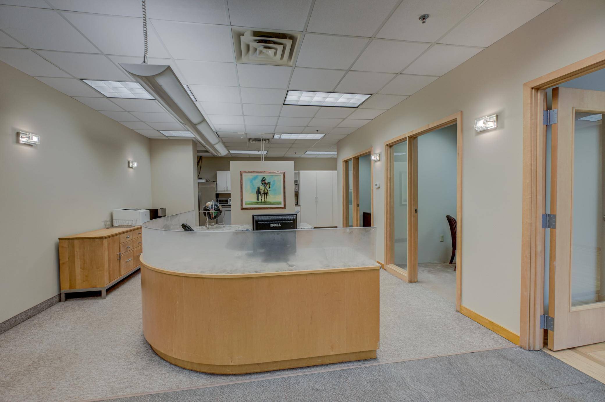1201 Yale PL #A100, Minneapolis, MN 55403