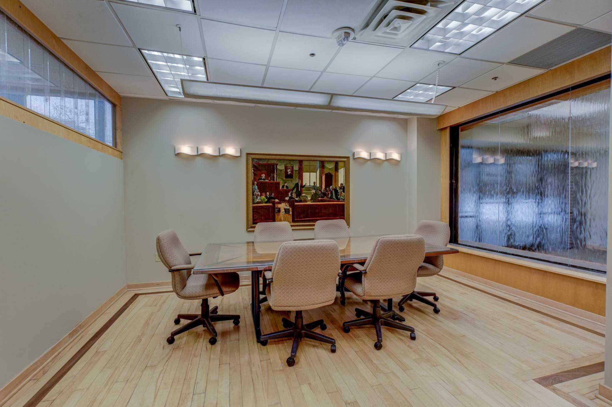 1201 Yale PL #A100, Minneapolis, MN 55403