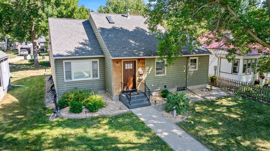 404 Walnut ST, Marshall, MN 56258