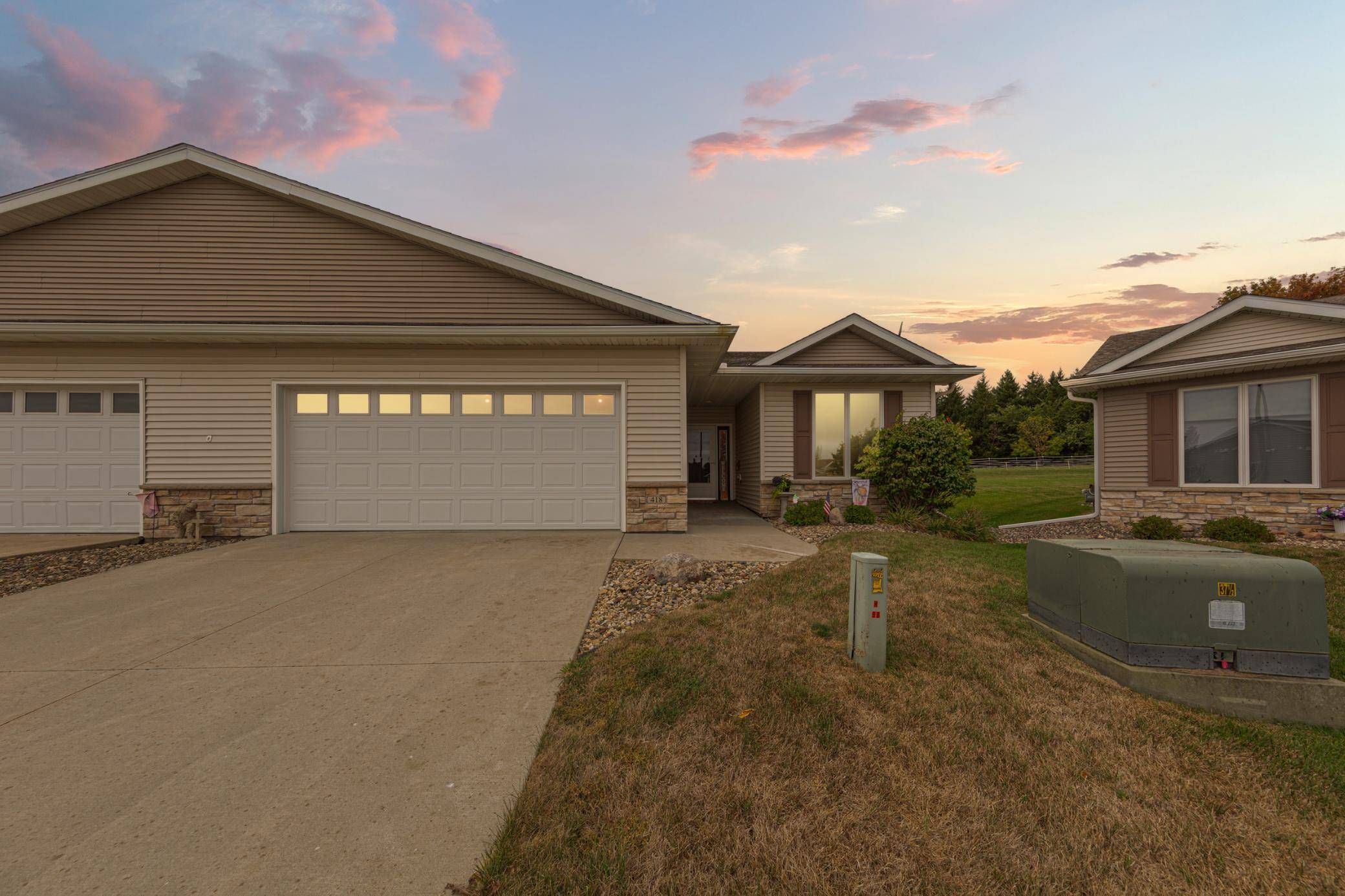 418 Buckshot CT, Kenyon, MN 55946