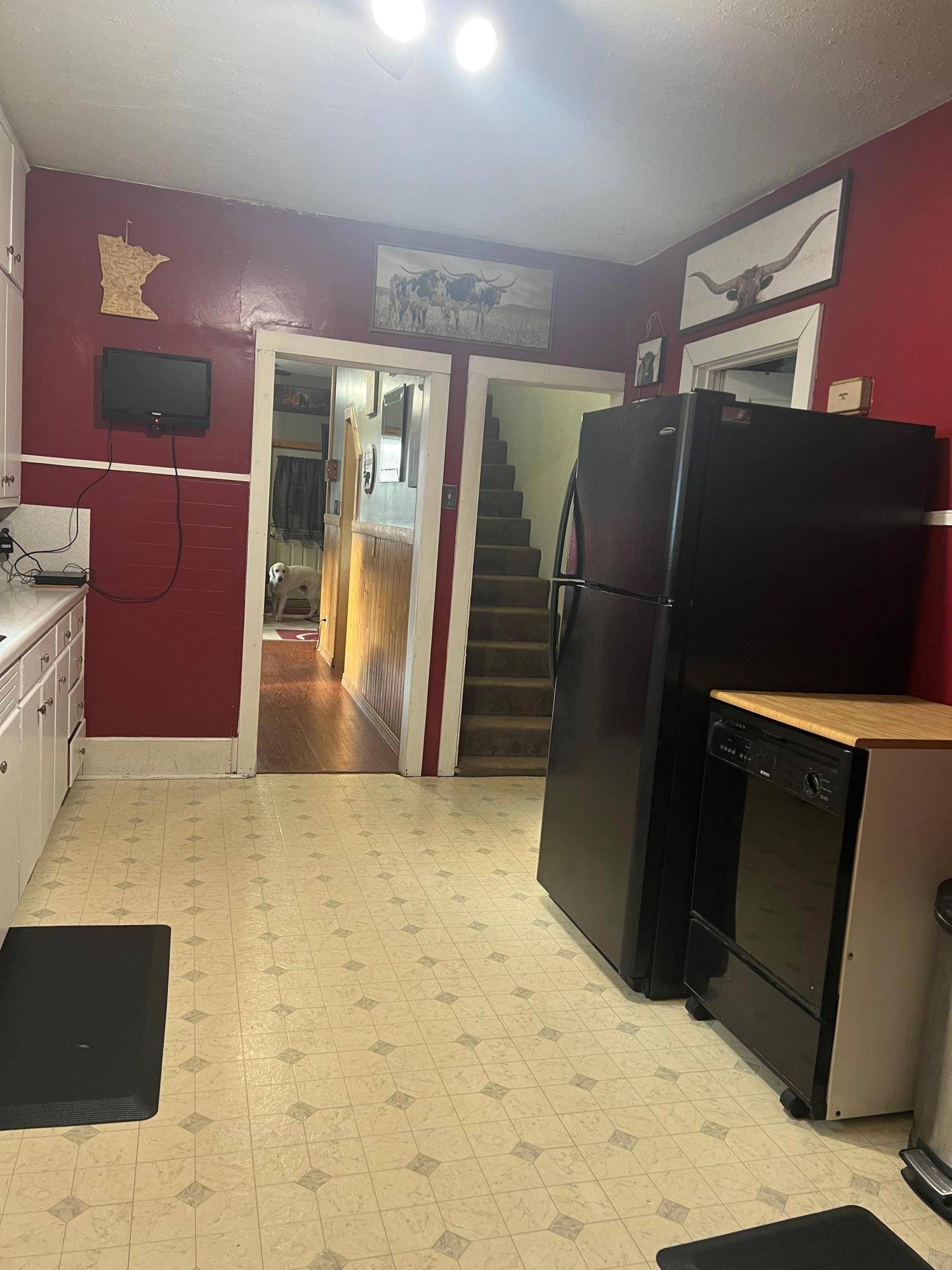 569 W Wabasha ST, Winona, MN 55987
