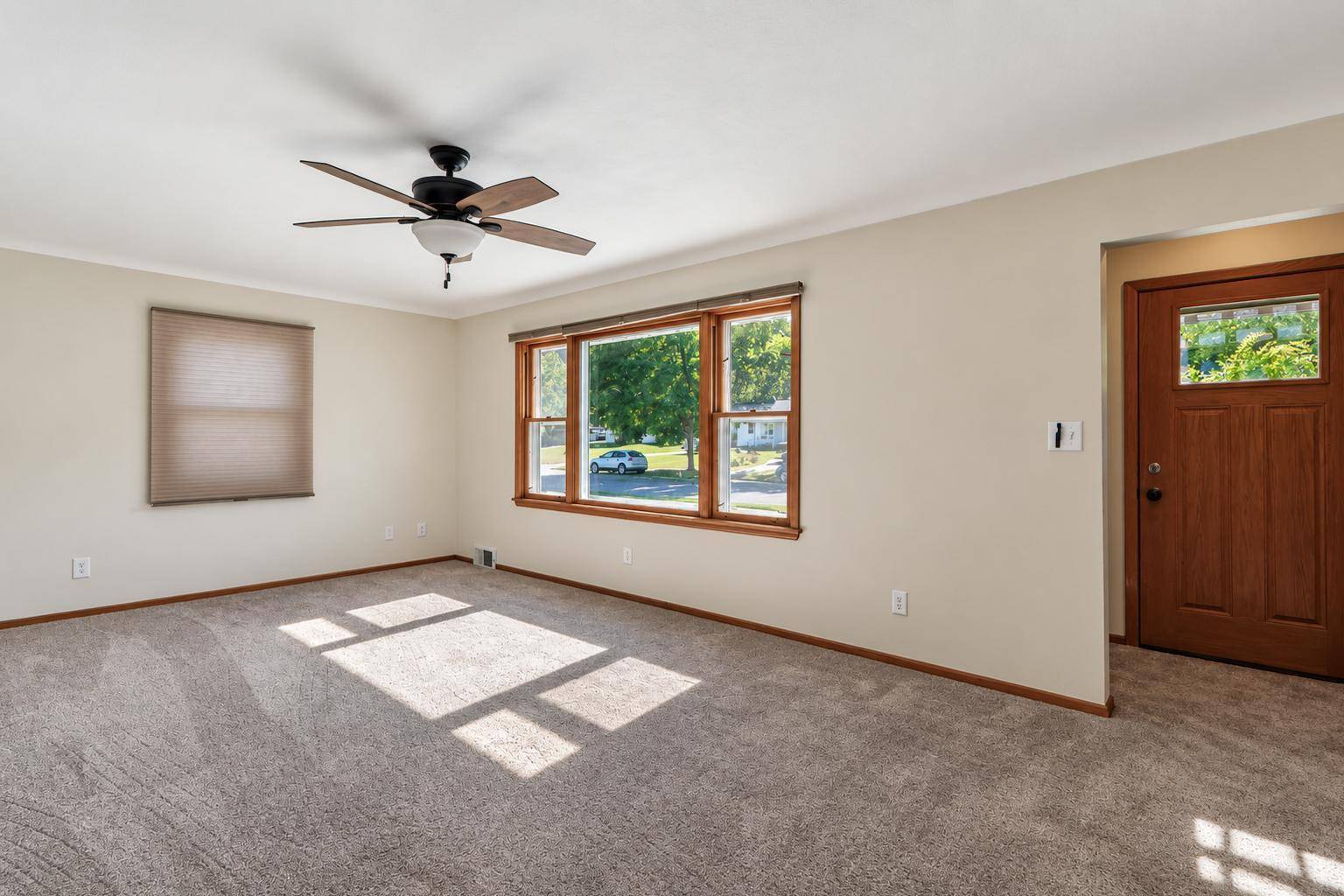 316 West ST, New Ulm, MN 56073