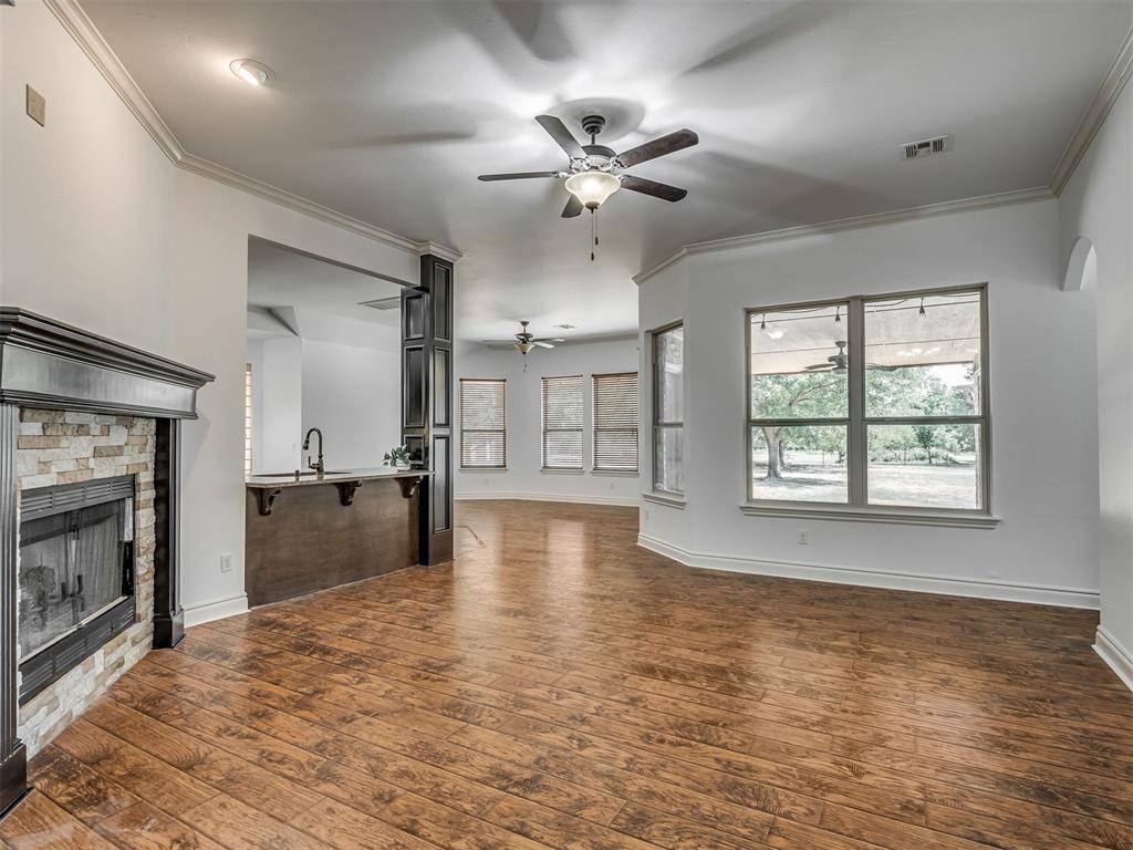 12474 Deer Valley, Guthrie, OK 73044
