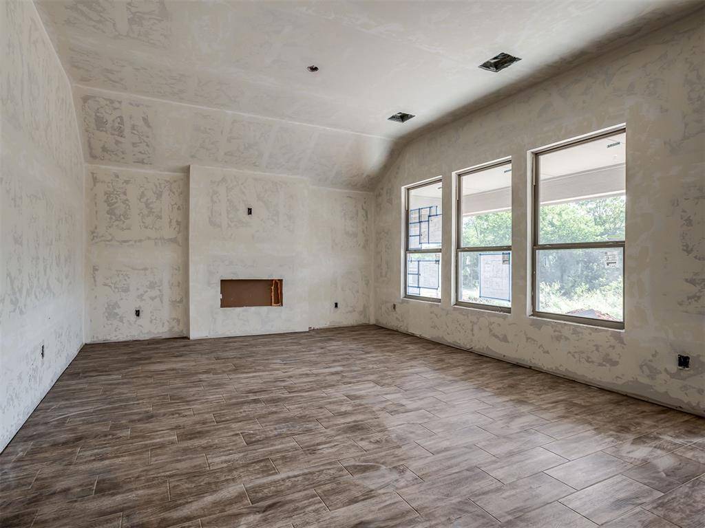 11908 Rockbed DR, Yukon, OK 73099