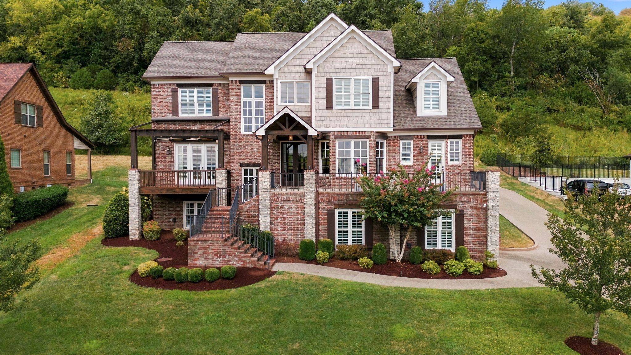 1647 Valle Verde Dr, Brentwood, TN 37027