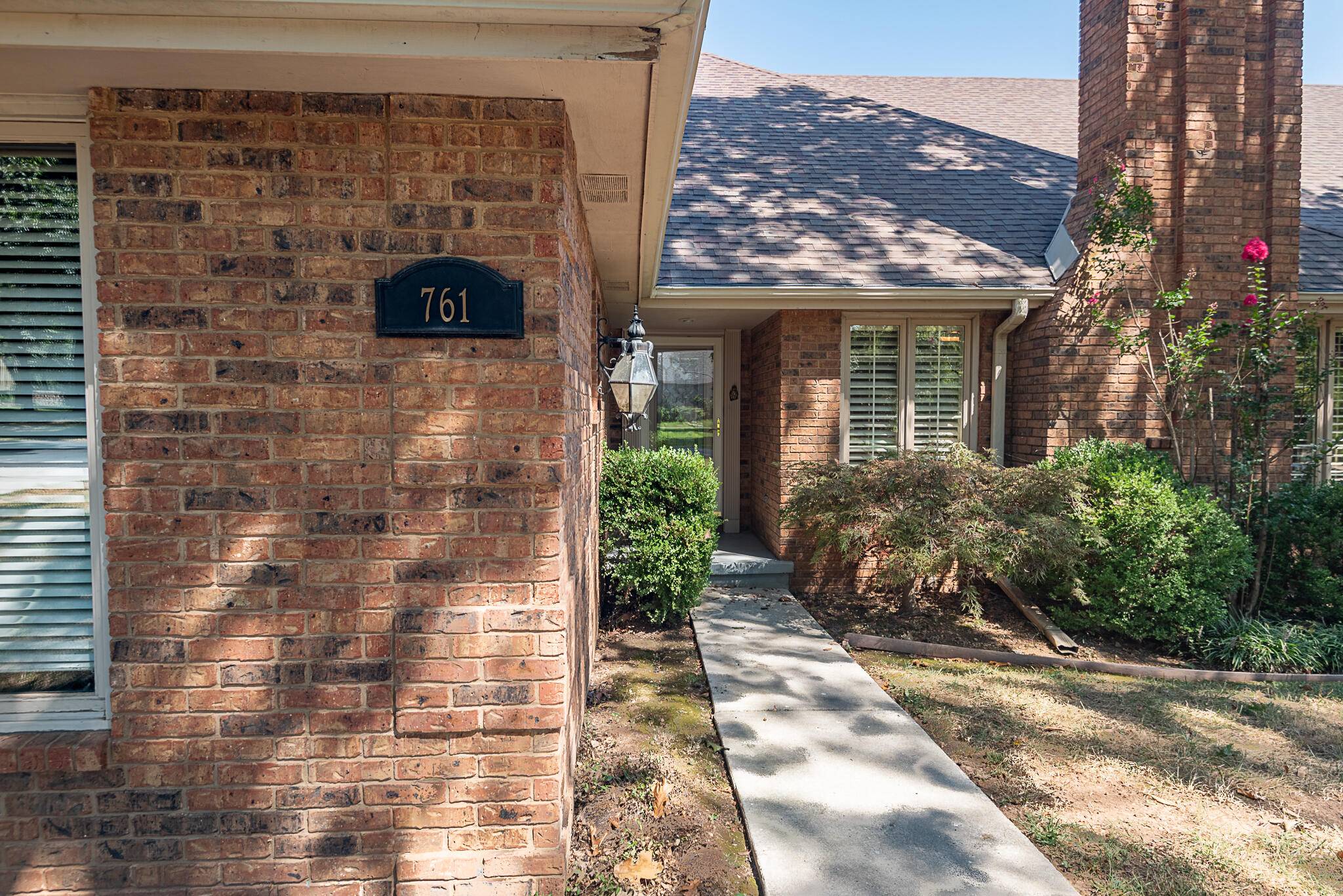 761 S Augusta DR, Springfield, MO 65809