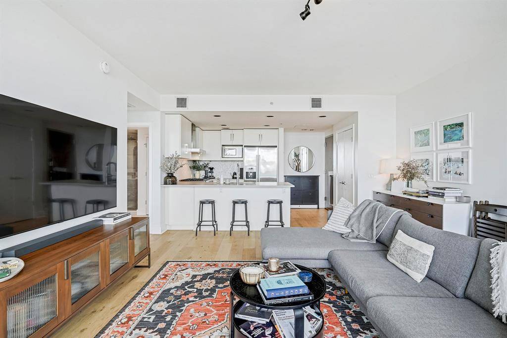 300 Bowie ST #2706, Austin, TX 78703