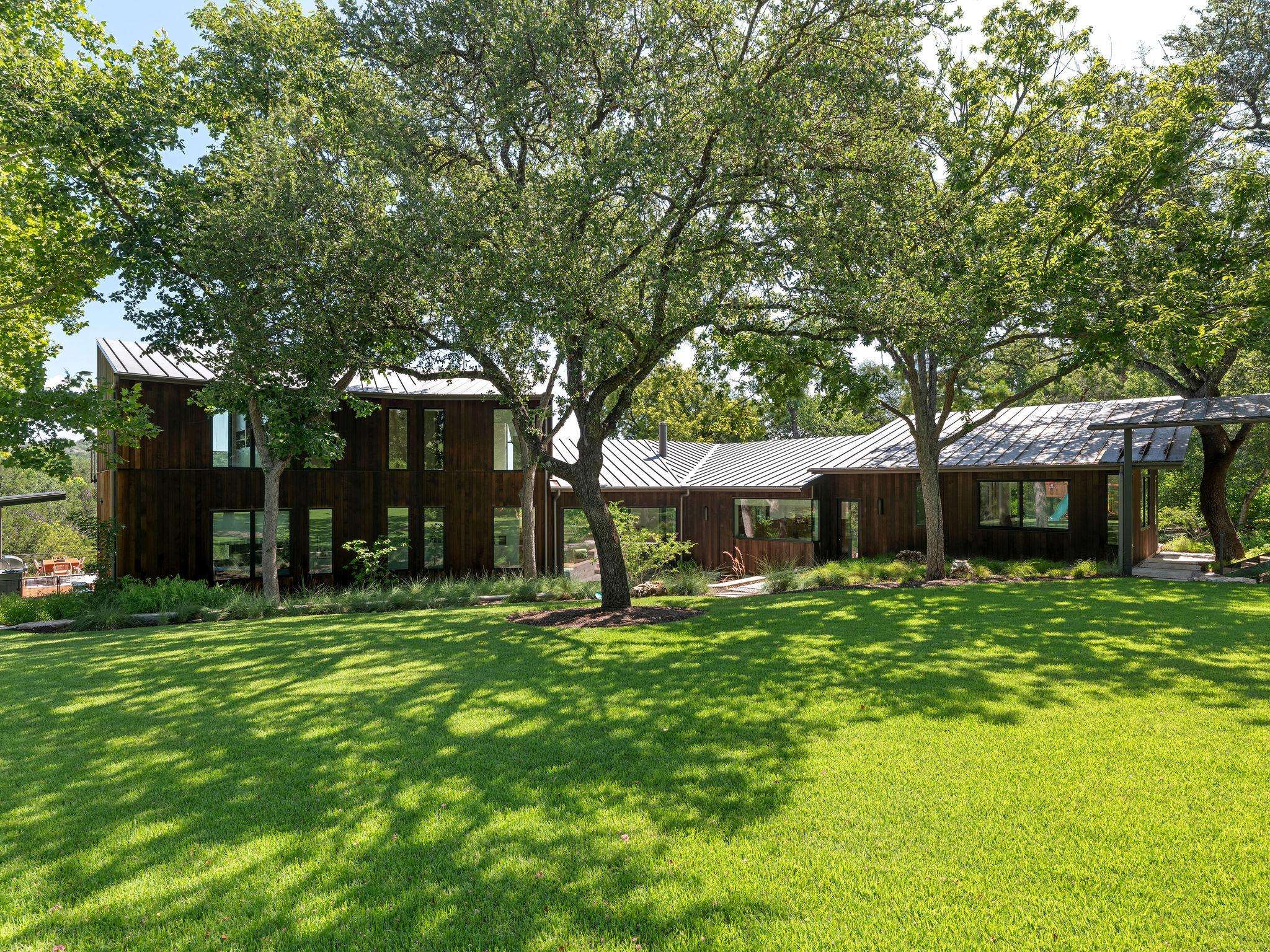 68 Sundown PKWY, Austin, TX 78746