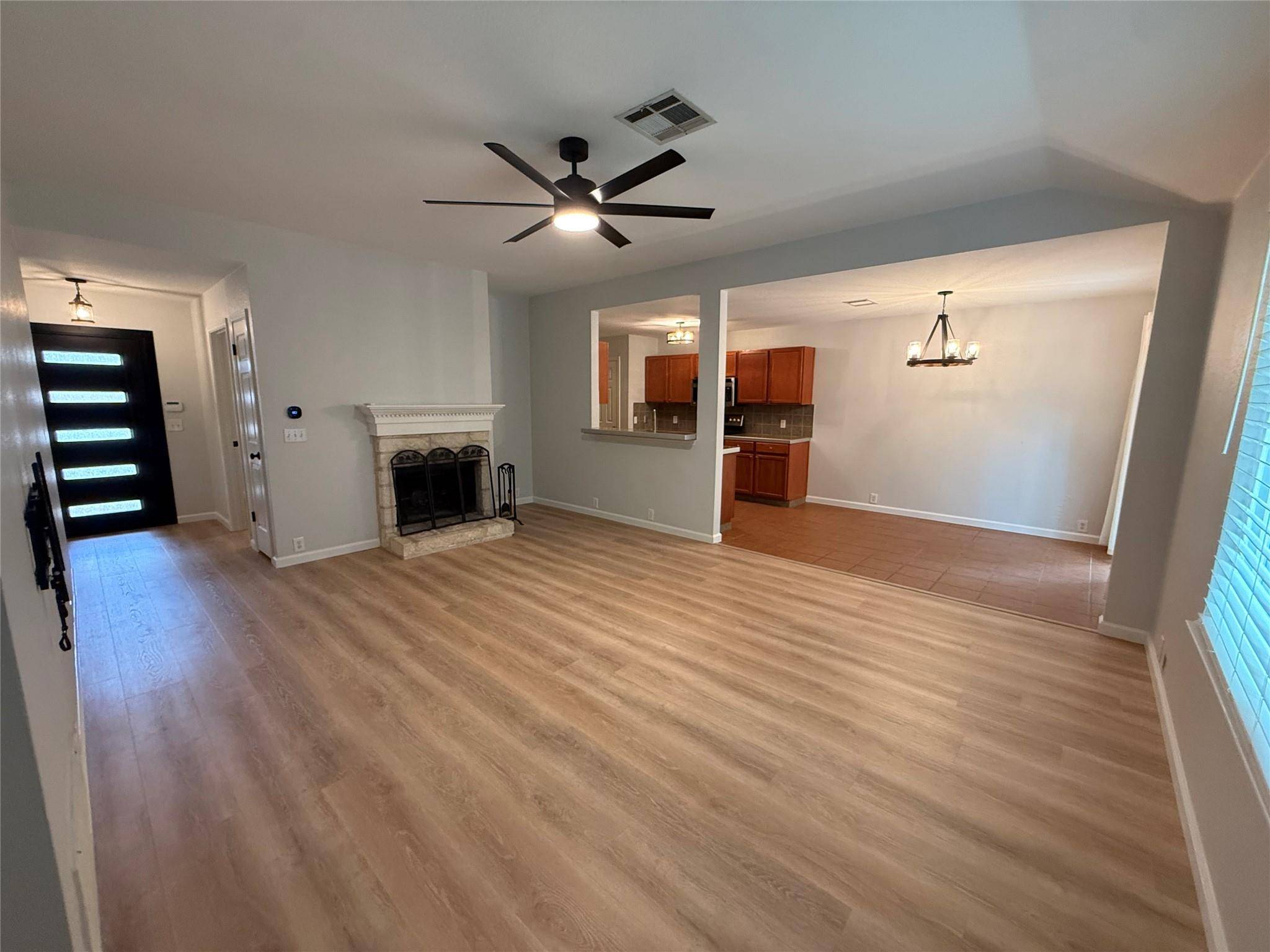 2125 Kaiser DR, Austin, TX 78748