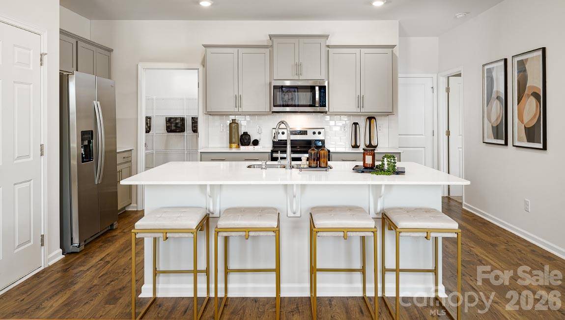 115 Briarwood Bridge RD, Candler, NC 28715