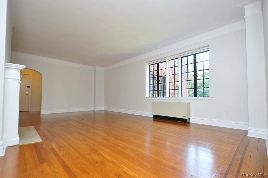 155 Garth RD #3D, Scarsdale, NY 10583
