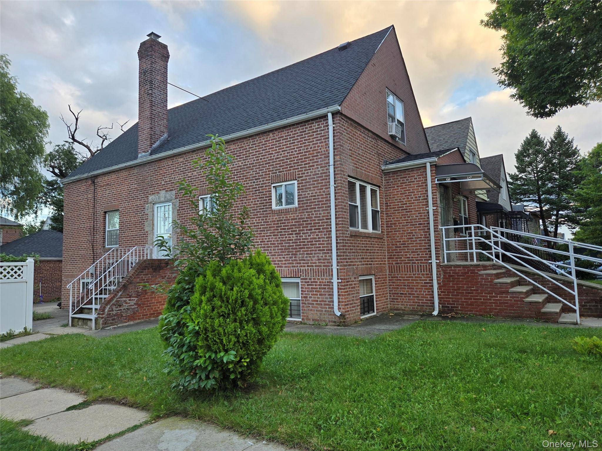 8301 247th ST, Bellerose, NY 11426