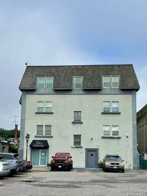 202 Main ST ##210, Port Jefferson, NY 11777
