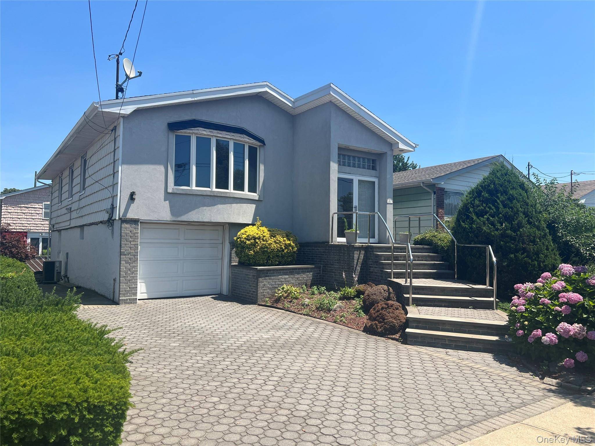 15811 79th ST, Howard Beach, NY 11414