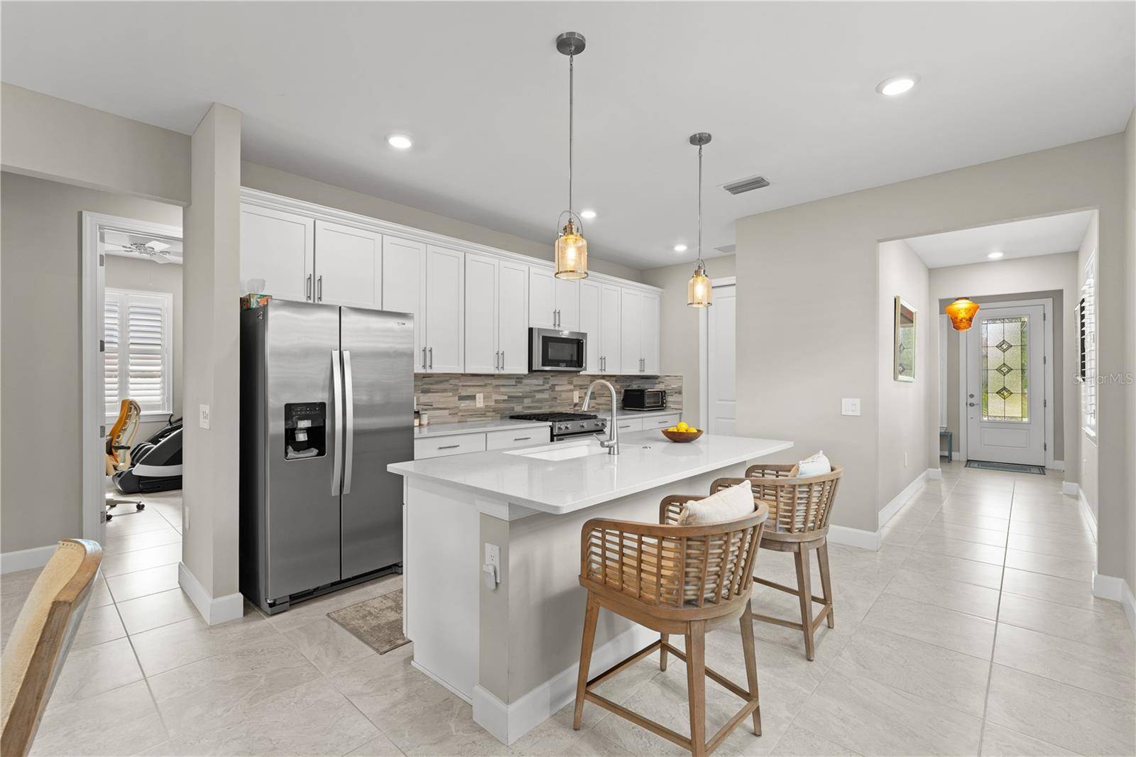 6332 WINDING PINE DR, Nokomis, FL 34275