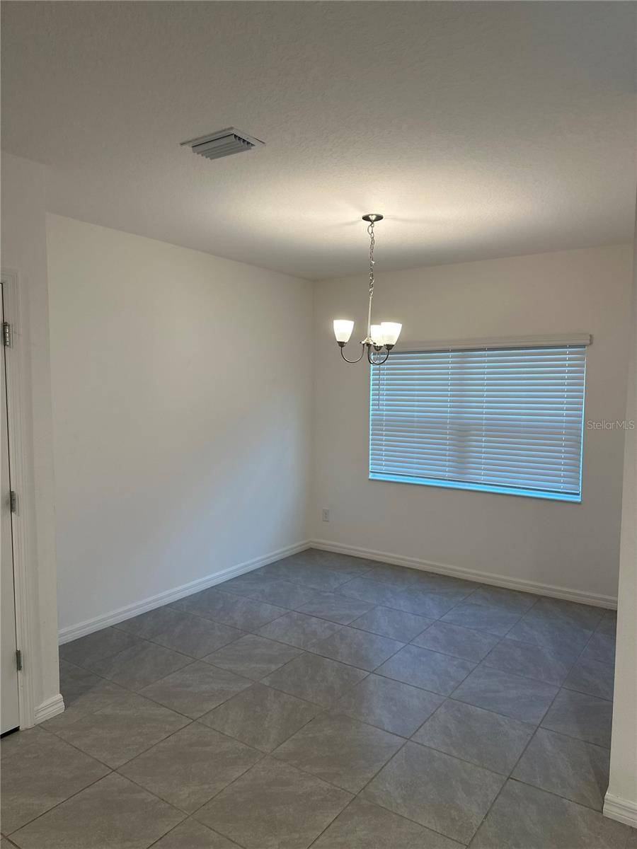 189 GLASS ONION DR, Groveland, FL 34737