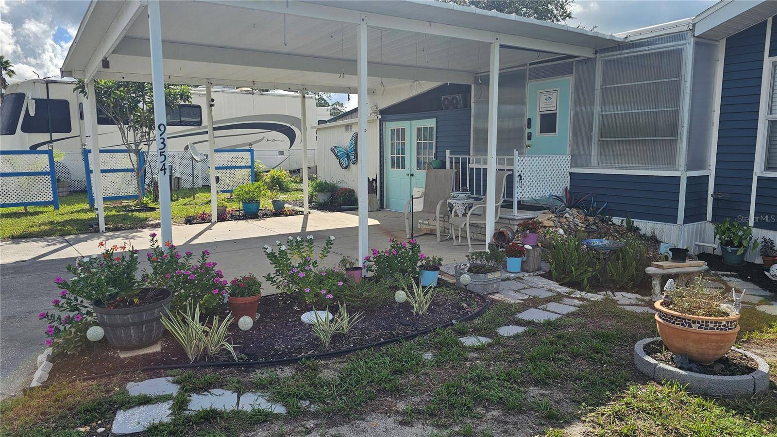 9354 GRIZZLY BEAR LN, Weeki Wachee, FL 34613
