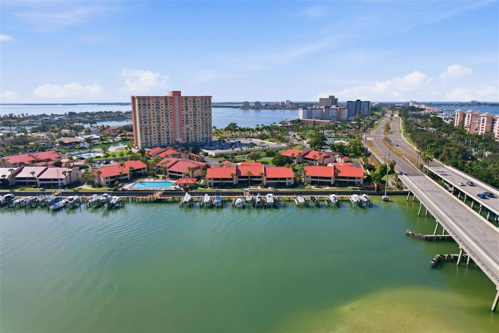 4780 BRITTANY DR S #11, St Petersburg, FL 33715