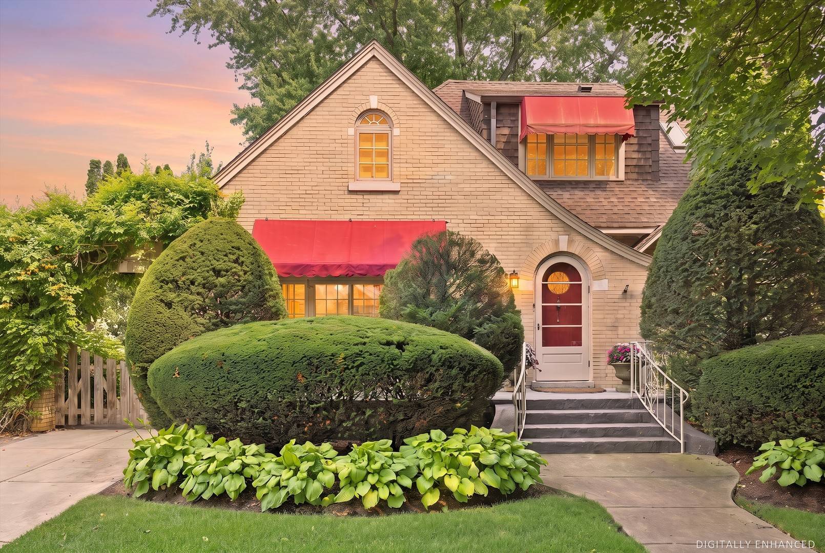 411 N Belmont AVE, Arlington Heights, IL 60004