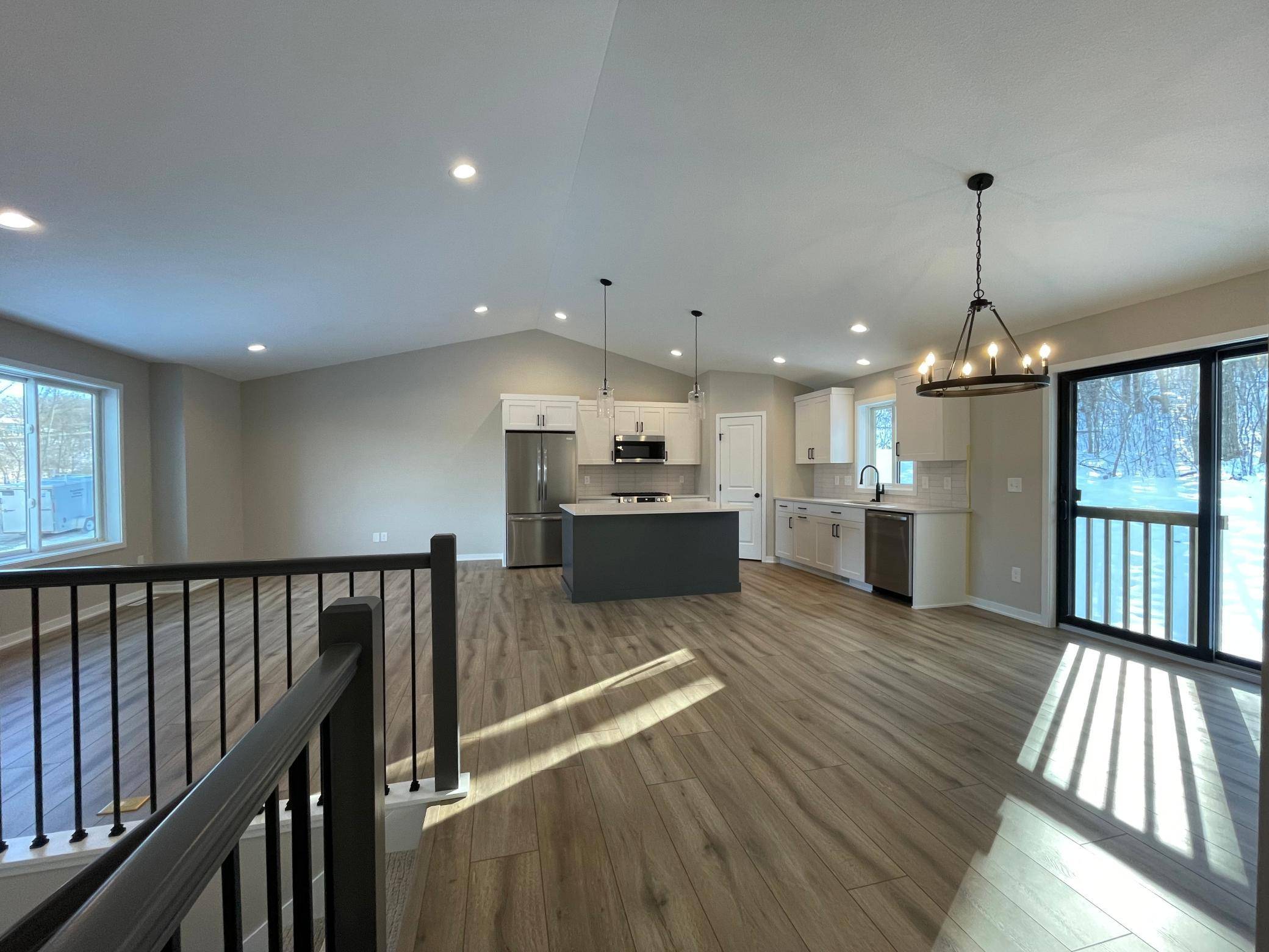 2141 Ponderosa PL SW, Rochester, MN 55902